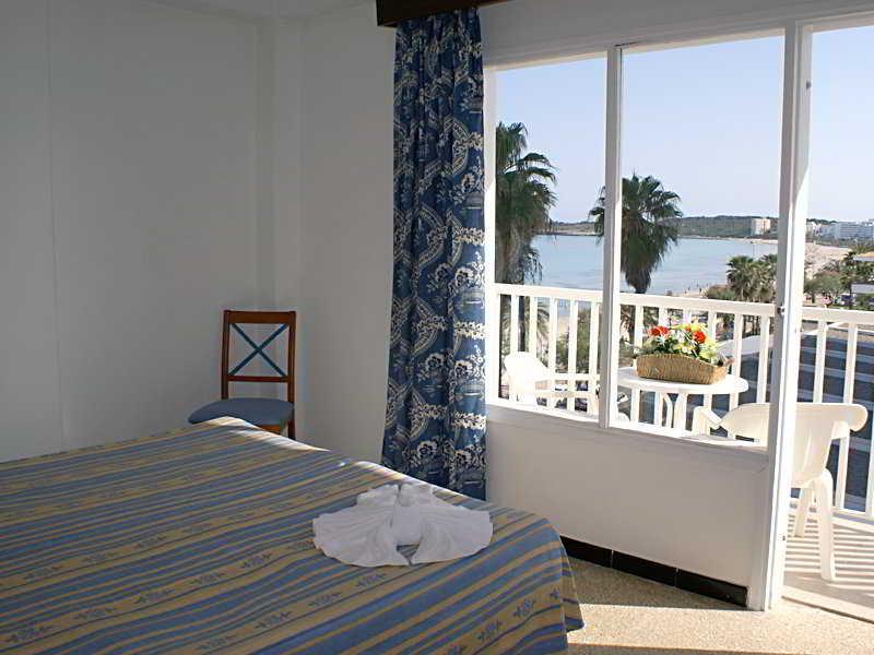 Hotel Goya Cala Millor  Luaran gambar